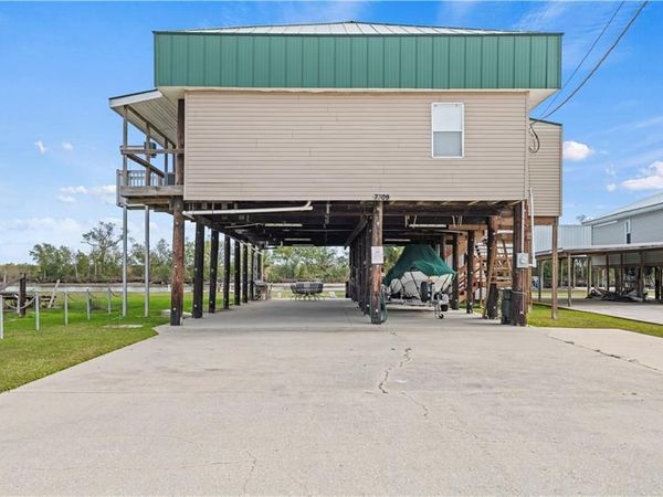 7309 BREAKWATER Drive, Chauvin, LA 70344