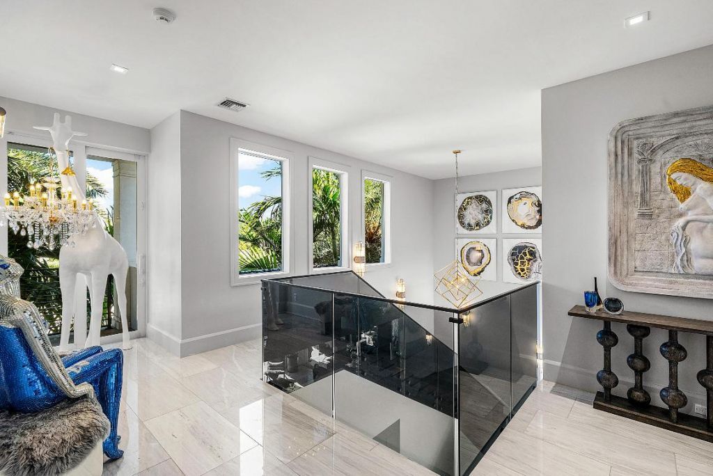 896 NE Mulberry Drive, Boca Raton, FL 33487 Photo