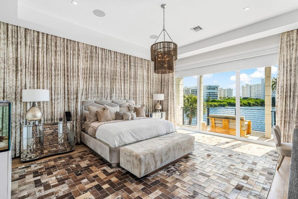 896 NE Mulberry Drive, Boca Raton, FL 33487 Photo