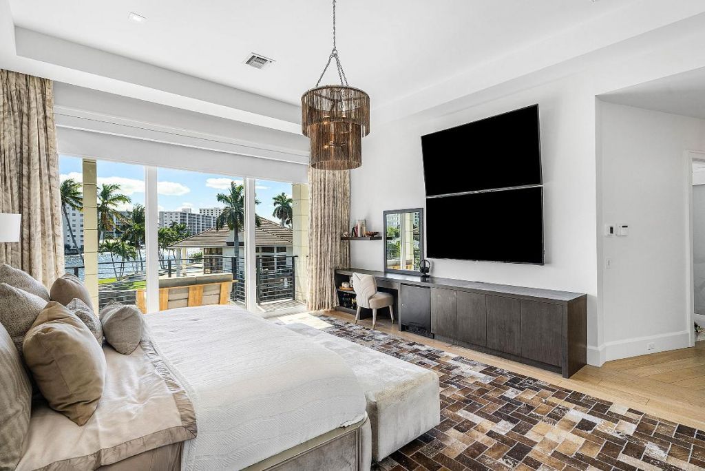 896 NE Mulberry Drive, Boca Raton, FL 33487 Photo