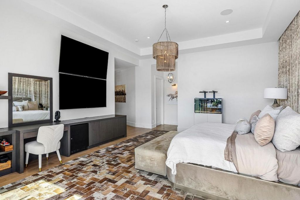 896 NE Mulberry Drive, Boca Raton, FL 33487 Photo