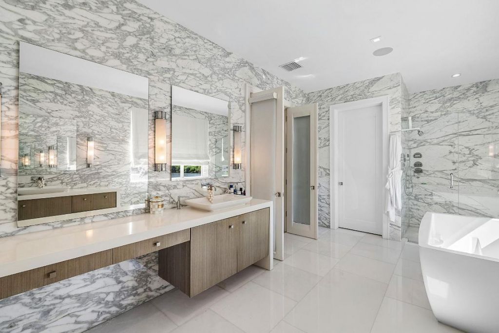 896 NE Mulberry Drive, Boca Raton, FL 33487 Photo