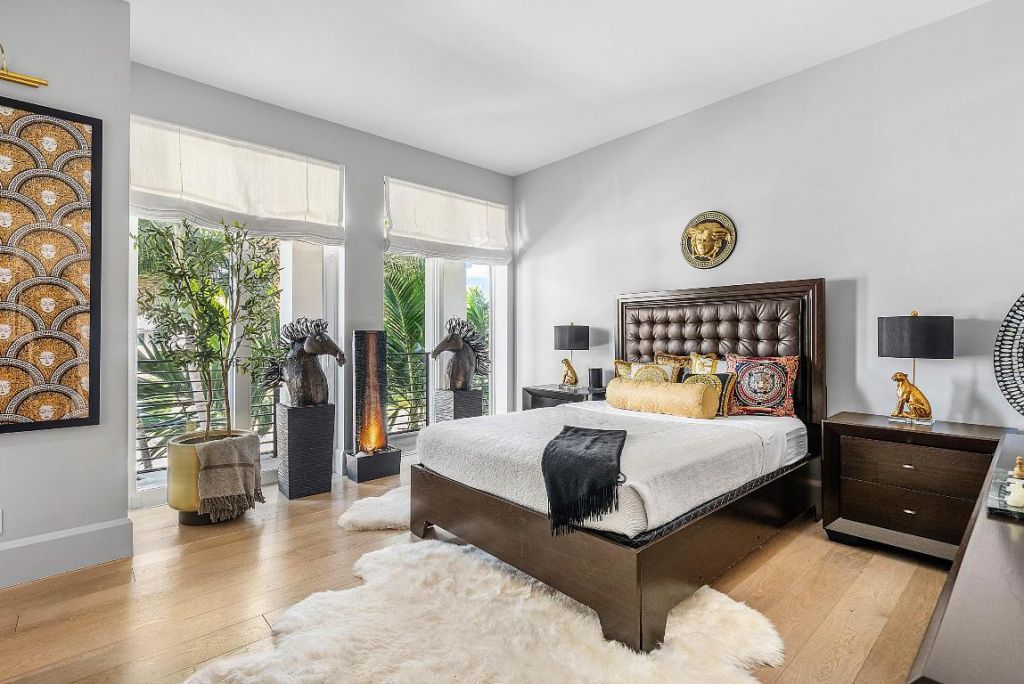 896 NE Mulberry Drive, Boca Raton, FL 33487 Photo