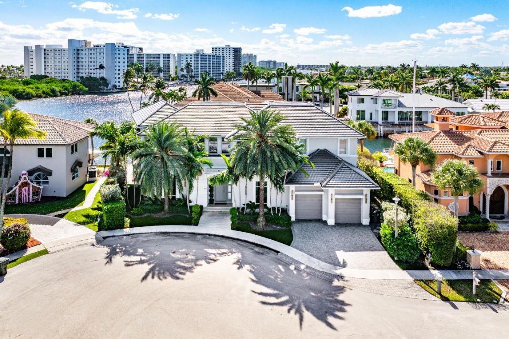 896 NE Mulberry Drive, Boca Raton, FL 33487 Photo