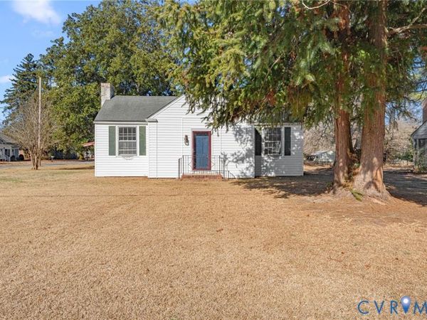 18293 Virginia Avenue, Boykins, VA 23827