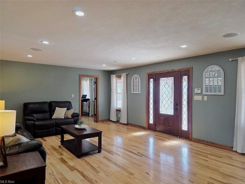 10133 Fishel Street, Pleasant City, OH 43772 Photo 3