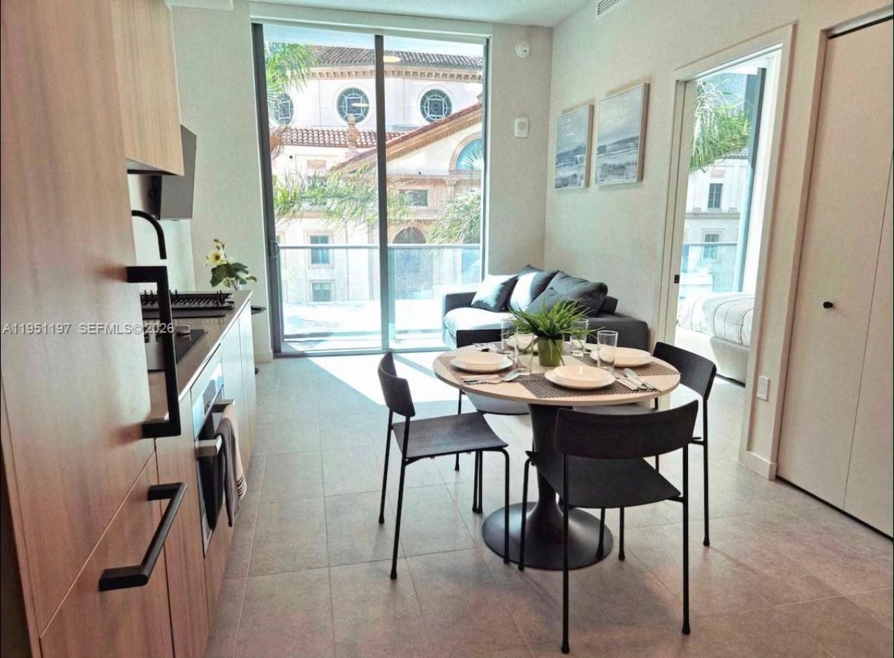 121 NE 5th, Unit 306, Miami, FL 33132 Photo