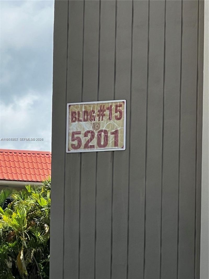 5201 Geneva Way, Unit 109, Doral, FL 33166 Photo