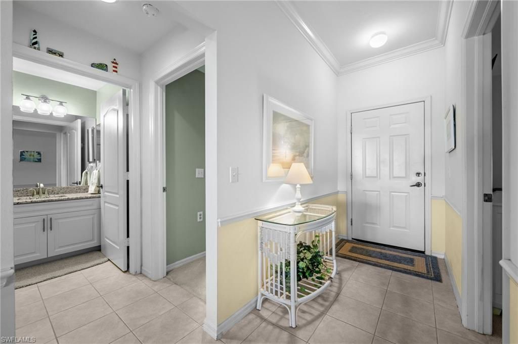 10275 Bismark Palm Way, Unit 1112, Fort Myers, FL 33966 Photo