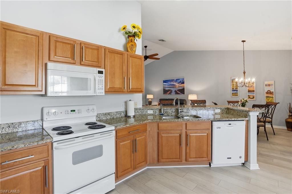 10137 Colonial Country Club Blvd, Unit 1103, Fort Myers, FL 33913 Photo