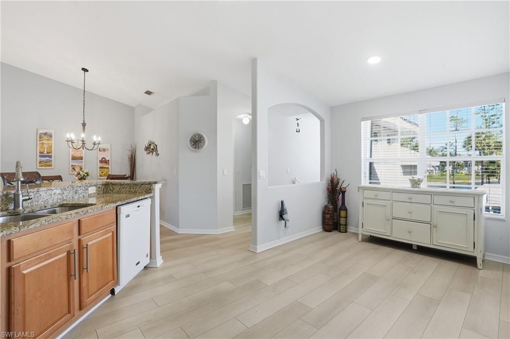 10137 Colonial Country Club Blvd, Unit 1103, Fort Myers, FL 33913 Photo