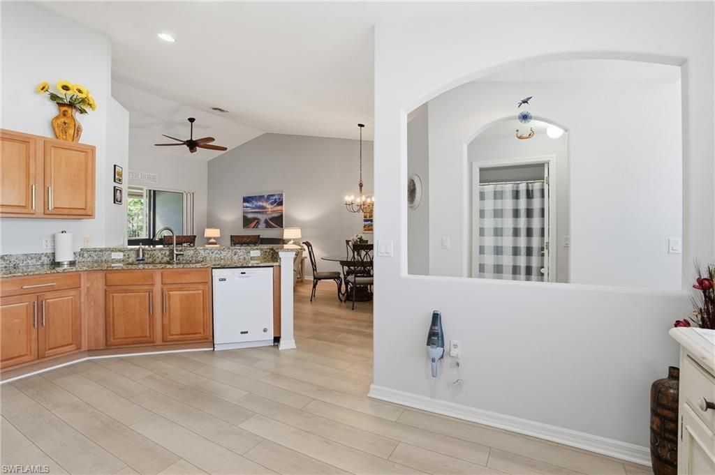 10137 Colonial Country Club Blvd, Unit 1103, Fort Myers, FL 33913 Photo