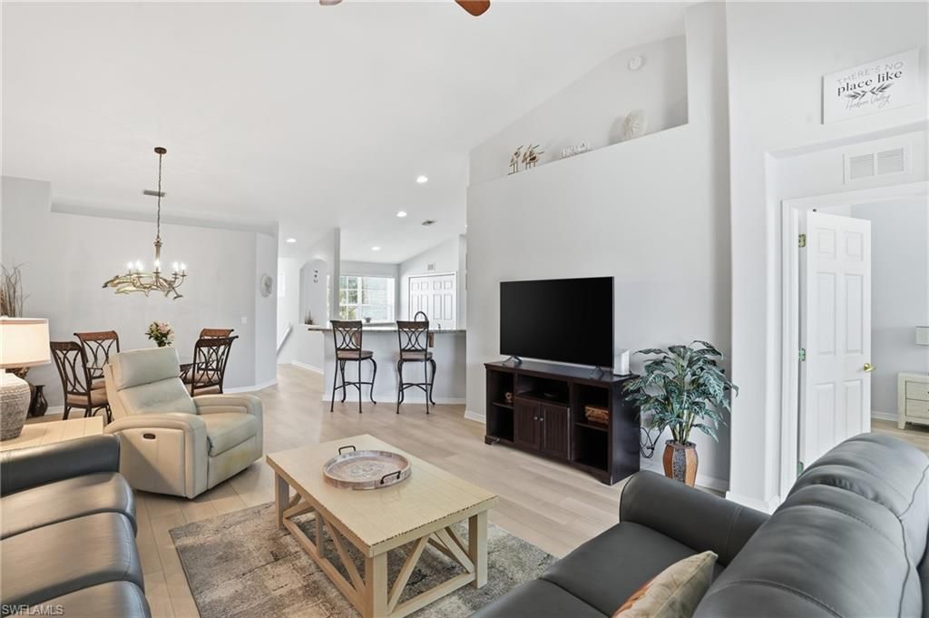 10137 Colonial Country Club Blvd, Unit 1103, Fort Myers, FL 33913 Photo