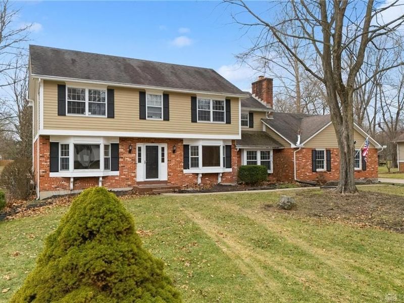 9644 Bridlewood Trail, Dayton, OH 45458 Photo 2