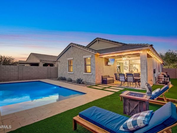 523 E PASARO Drive, Phoenix, AZ 85085