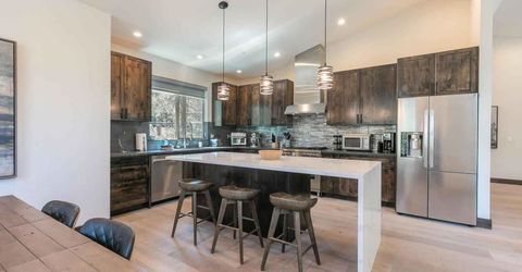 783 Michael Court, South Lake Tahoe, CA 96150 Photo