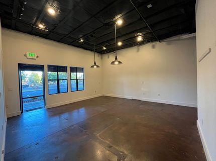 12177 Business Park Drive, Truckee, CA 96161 Photo