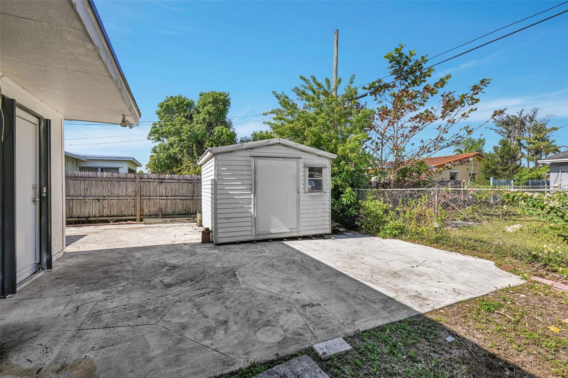 6881 SW 2nd Street, Pembroke Pines, FL 33023 Photo