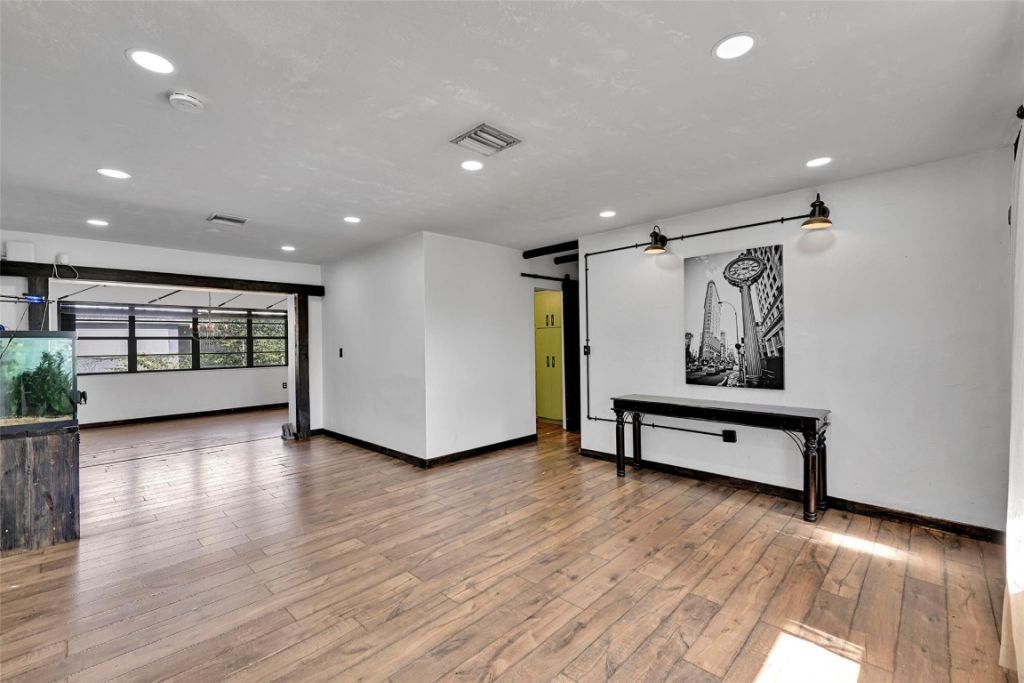 6881 SW 2nd Street, Pembroke Pines, FL 33023 Photo