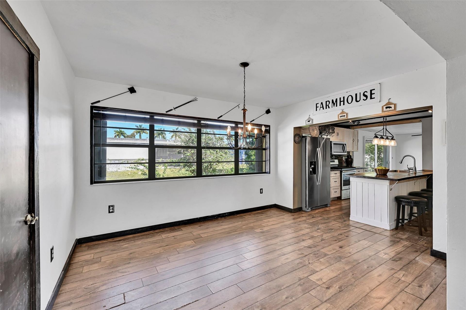 6881 SW 2nd Street, Pembroke Pines, FL 33023 Photo