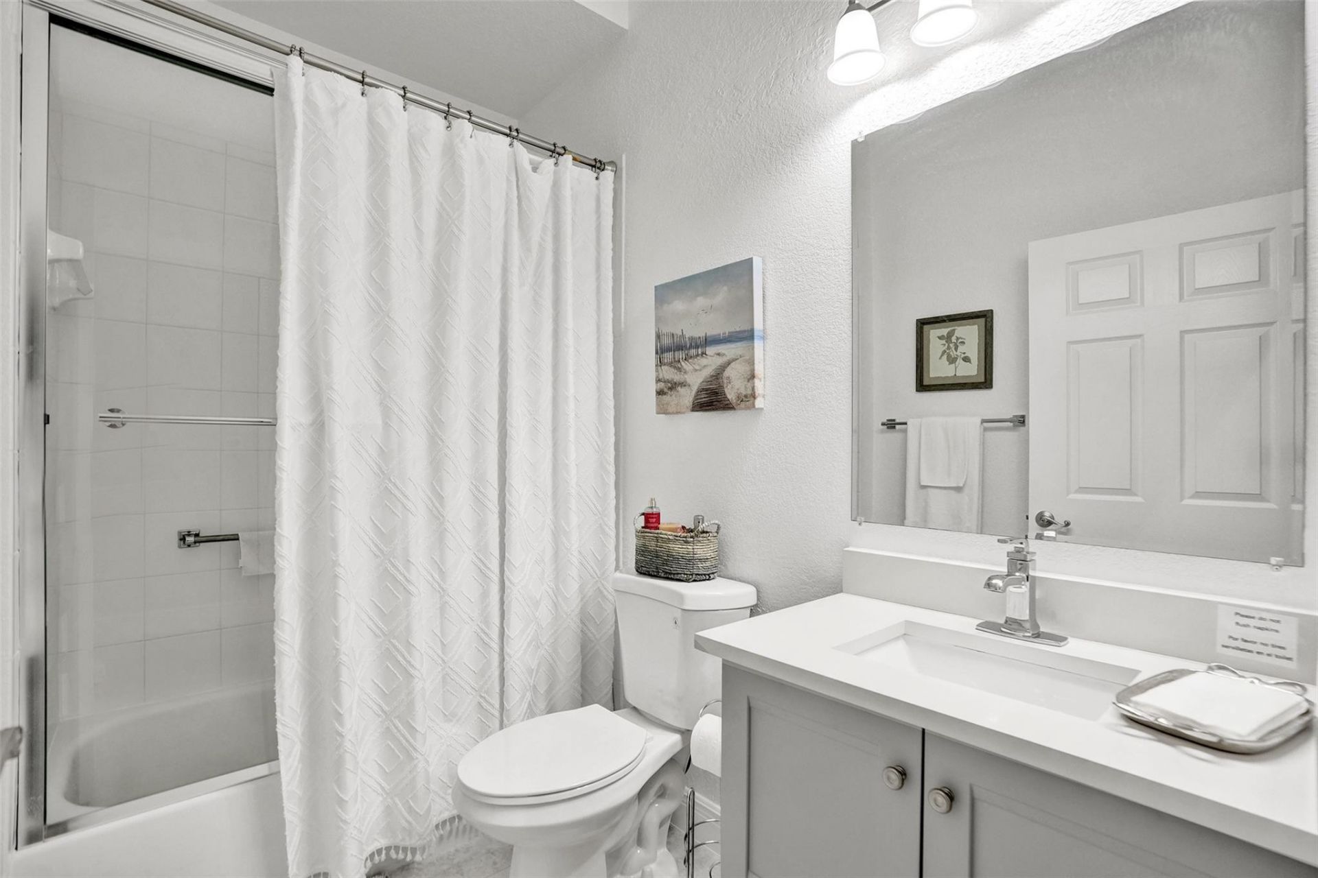 7967 E Exeter Boulevard, Unit 203, Tamarac, FL 33321 Photo