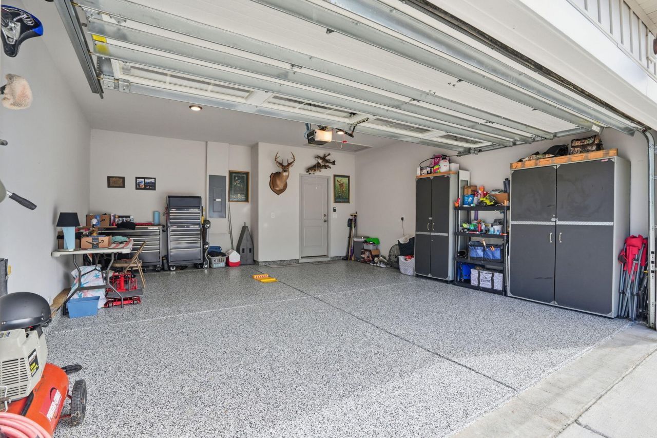 274 Whirlaway Drive Photo 16