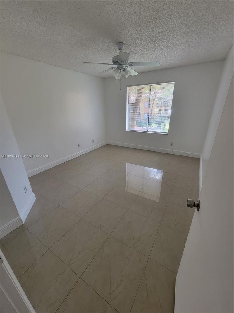 958 Coral Club Dr, Unit 958, Coral Springs, FL 33071 Photo