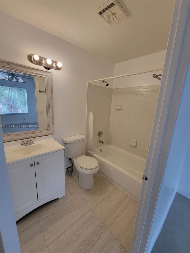 958 Coral Club Dr, Unit 958, Coral Springs, FL 33071 Photo