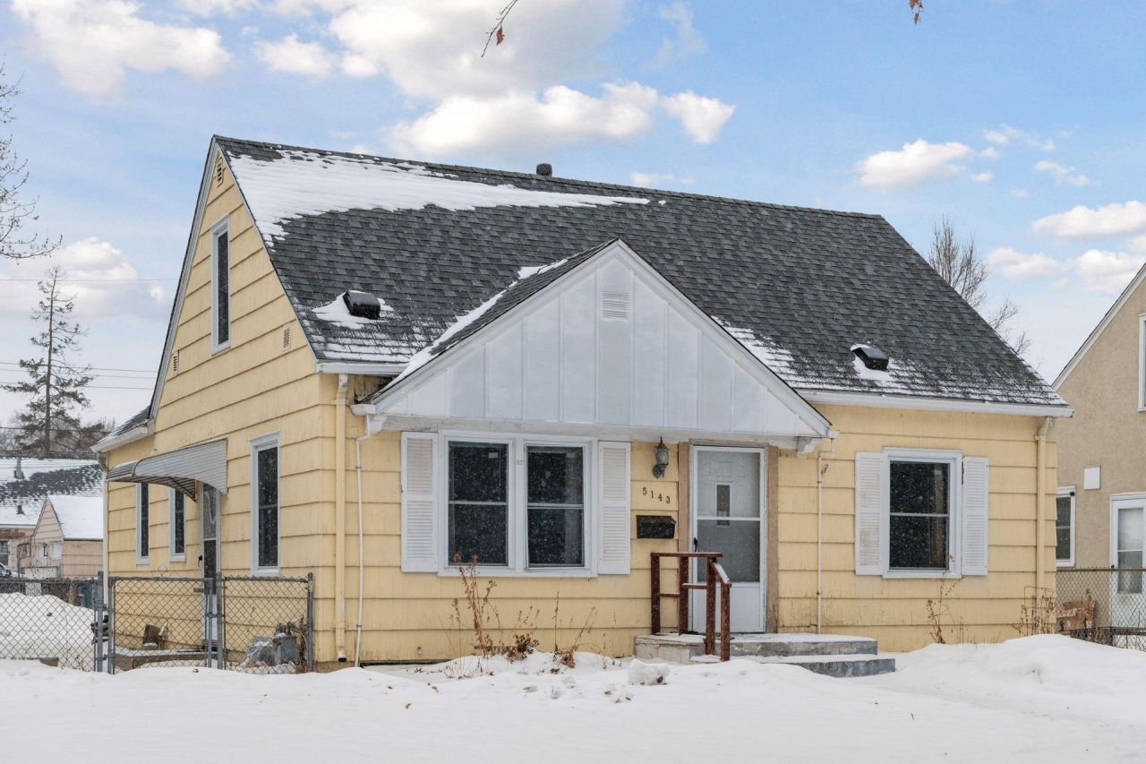 5143 Knox Avenue N, Minneapolis, MN 55430 Main Photo