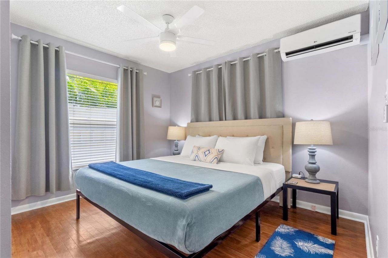 5596 100th Way N, Saint Petersburg, FL 33708 Photo
