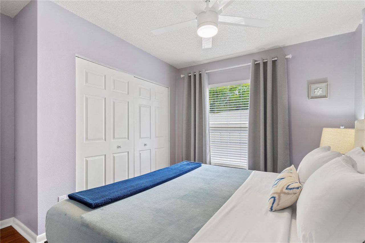 5596 100th Way N, Saint Petersburg, FL 33708 Photo