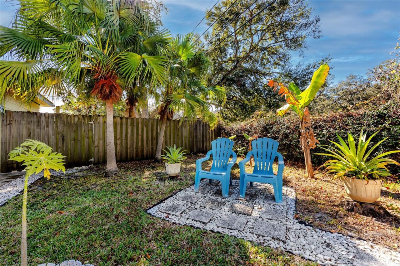 5596 100th Way N, Saint Petersburg, FL 33708 Photo
