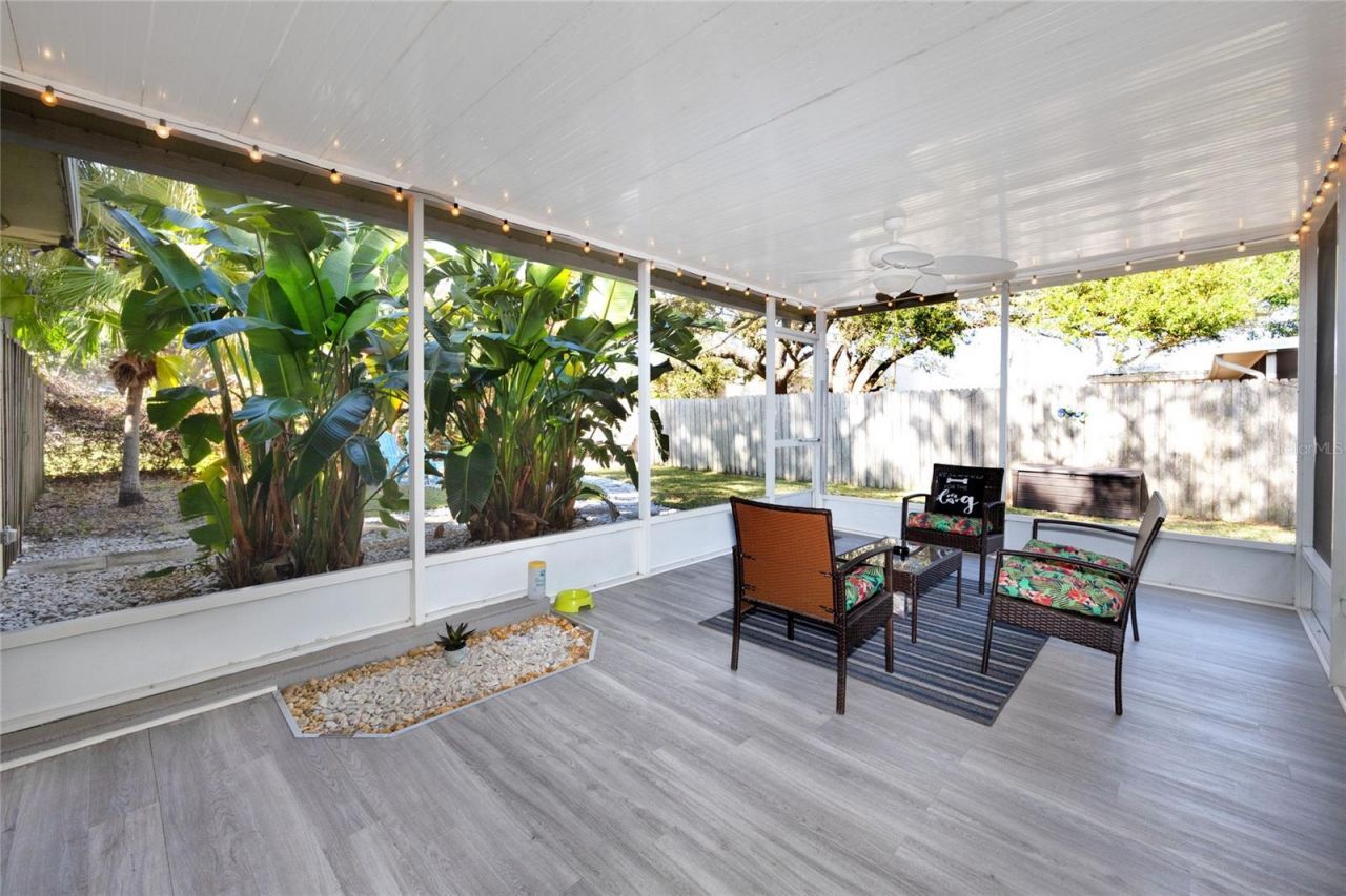 5596 100th Way N, Saint Petersburg, FL 33708 Photo