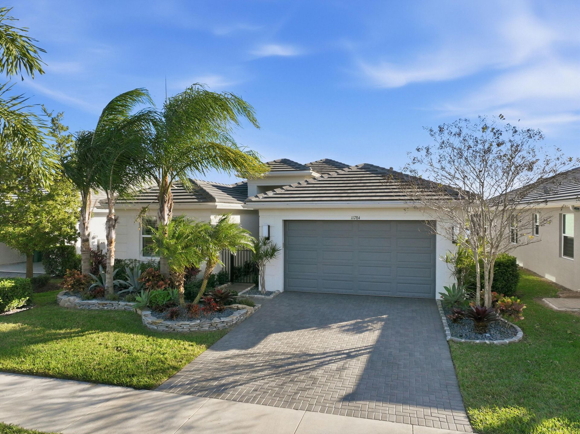 11784 SW Sailfish Isles Way, Port Saint Lucie, FL 34987 Photo