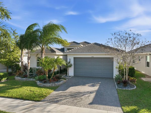 11784 SW Sailfish Isles Way, Port Saint Lucie, FL 34987