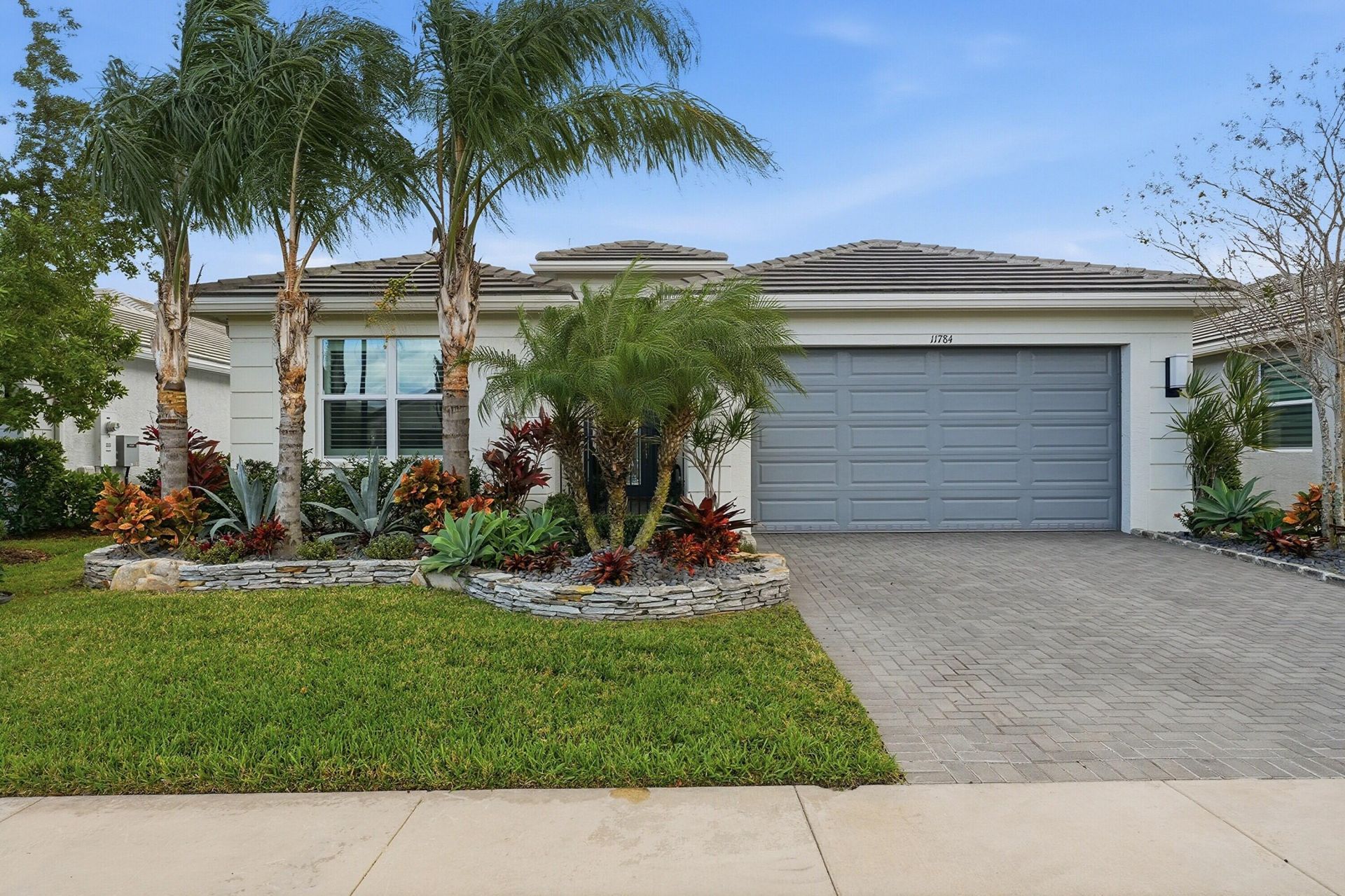 11784 SW Sailfish Isles Way, Port Saint Lucie, FL 34987 Photo