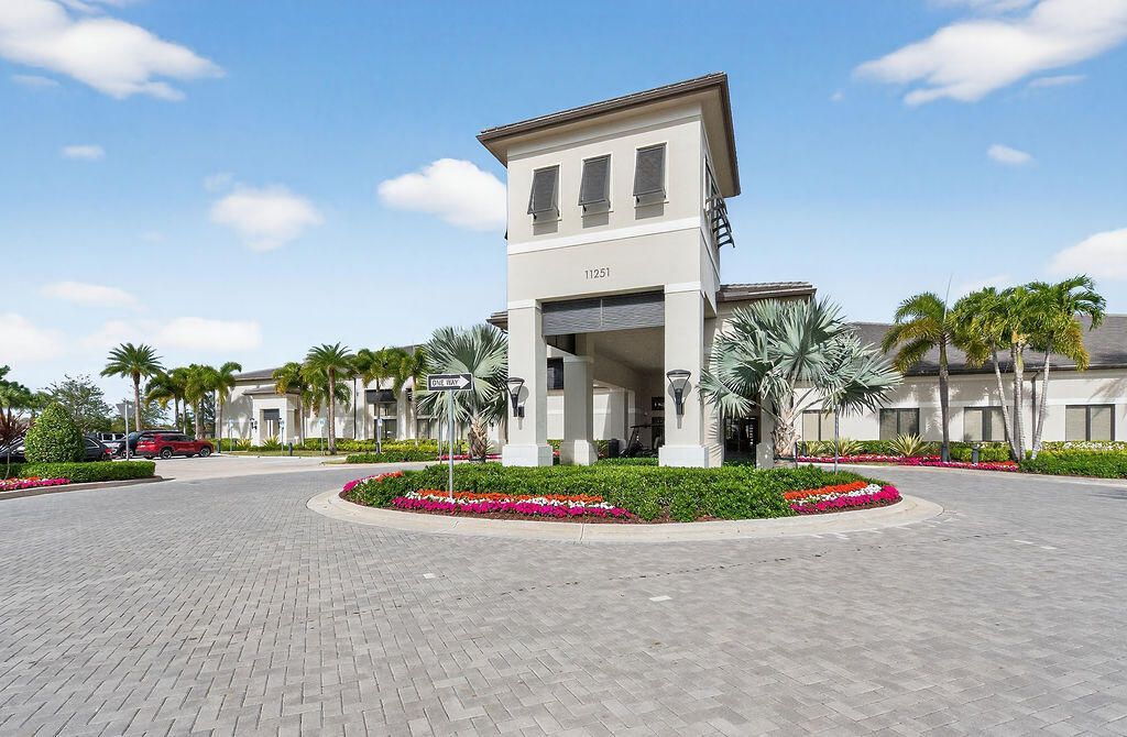 11784 SW Sailfish Isles Way, Port Saint Lucie, FL 34987 Photo