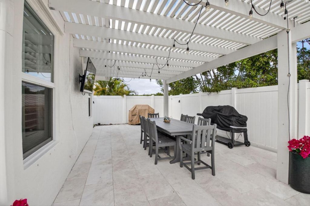 22936 Greenview Terrace, Boca Raton, FL 33433 Photo