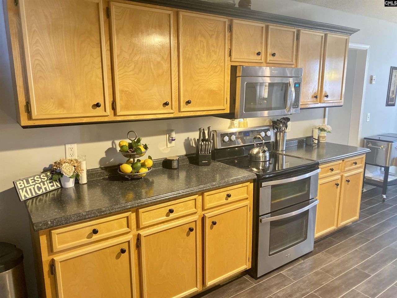 219 Walnut Grove Circle Photo 15