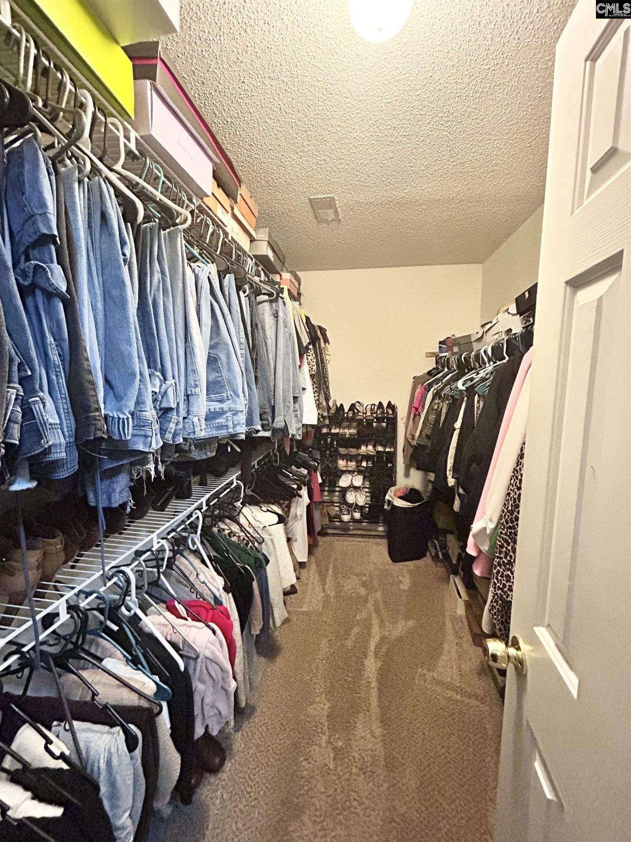 219 Walnut Grove Circle Photo 24