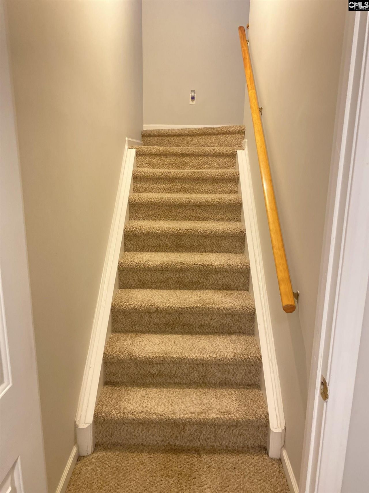 219 Walnut Grove Circle Photo 36