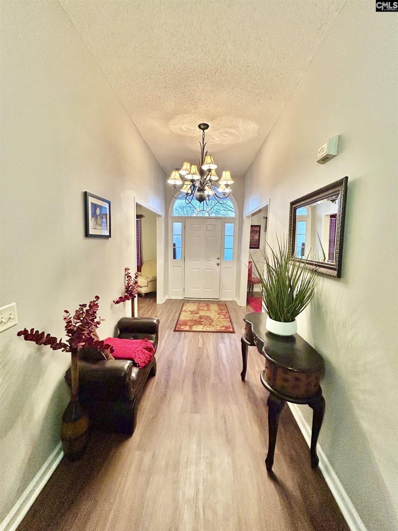 219 Walnut Grove Circle Photo 6