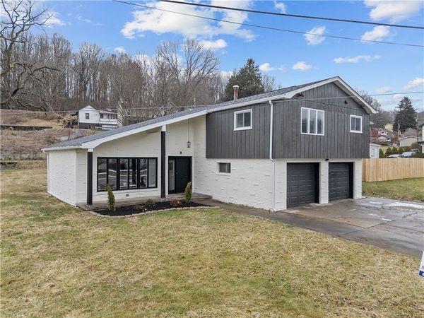 704 Heath St, Buena Vista, PA 15018