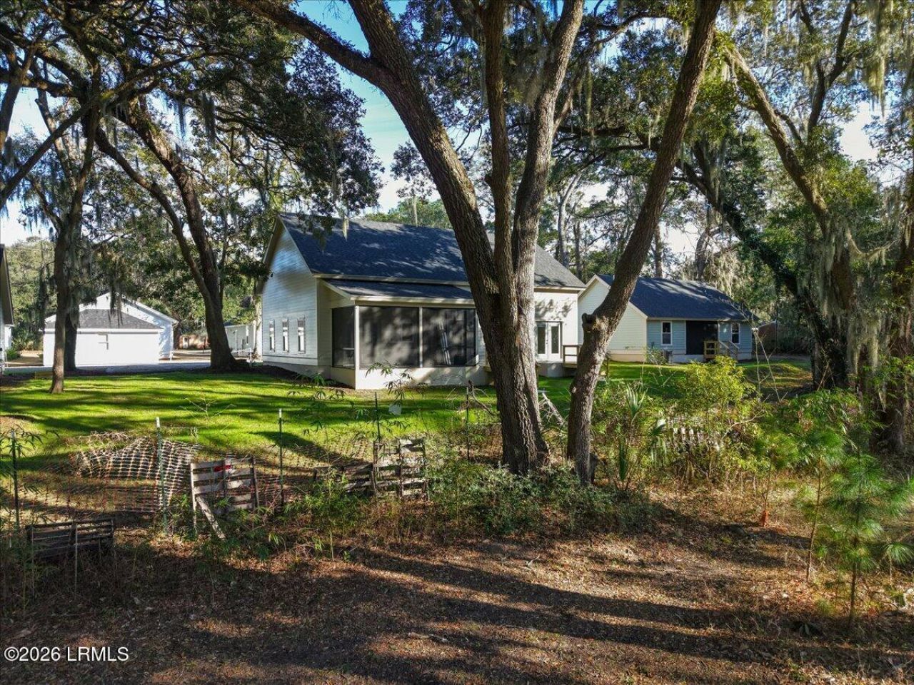 2021 Lafayette Street Photo 100