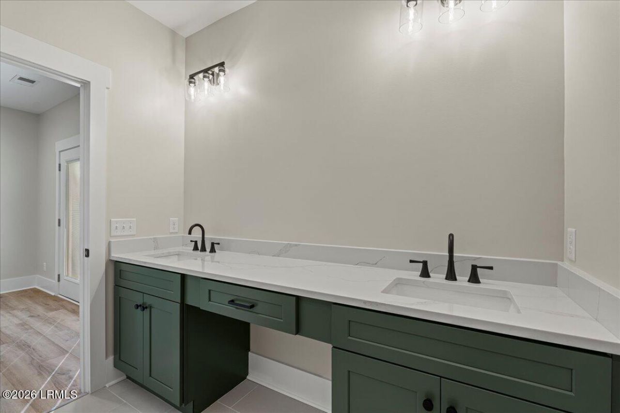 2021 Lafayette Street Photo 15