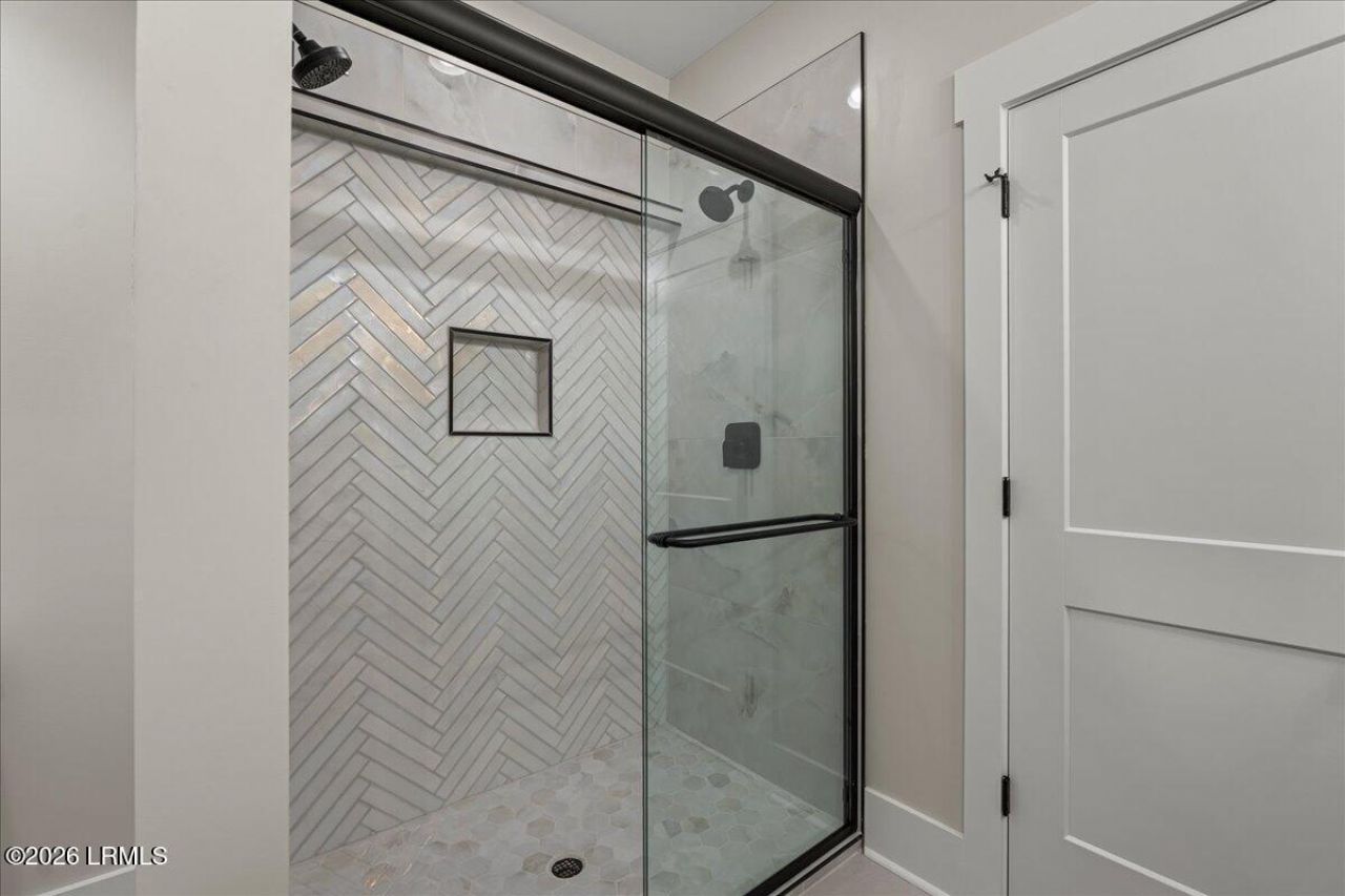 2021 Lafayette Street Photo 16