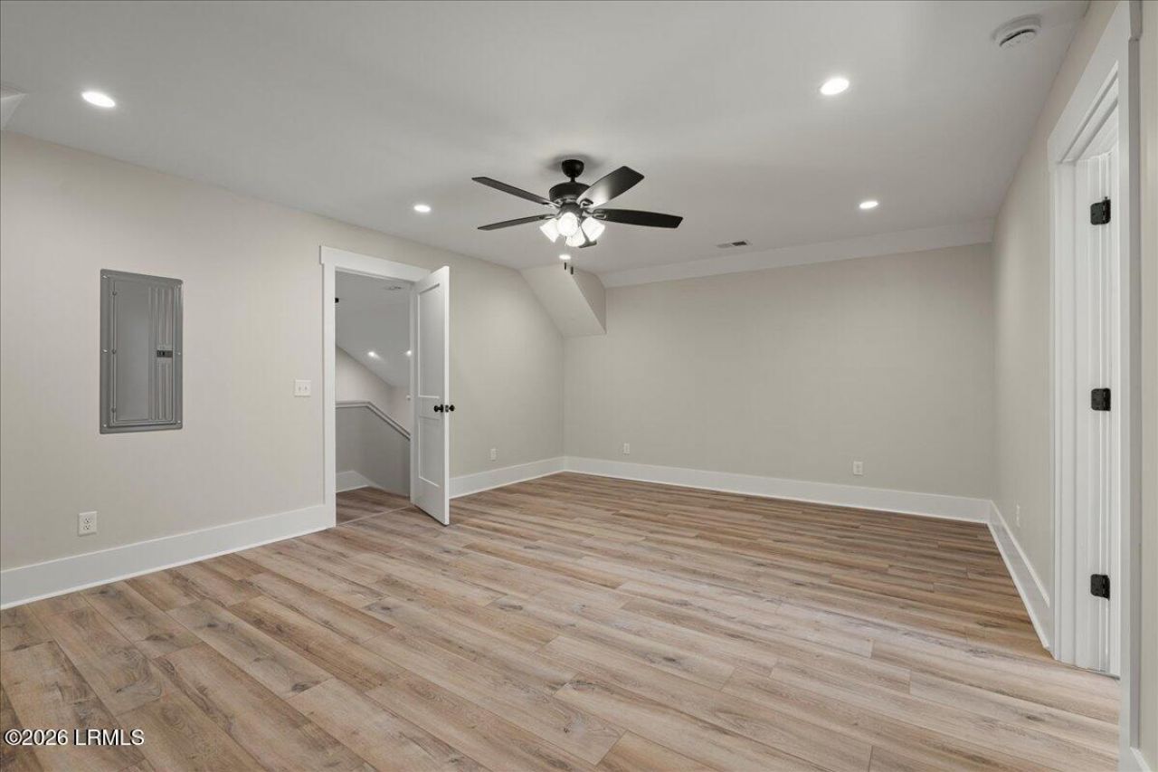2021 Lafayette Street Photo 26