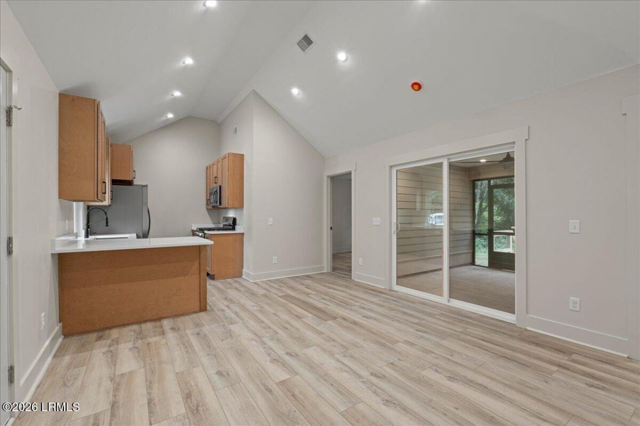2021 Lafayette Street Photo 42