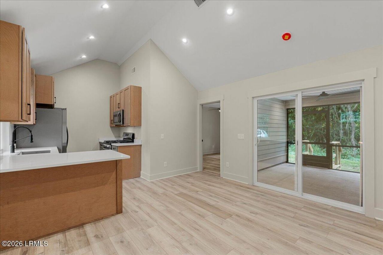 2021 Lafayette Street Photo 43