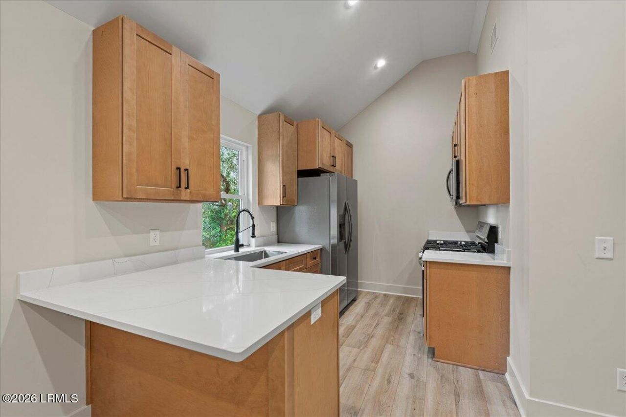 2021 Lafayette Street Photo 44